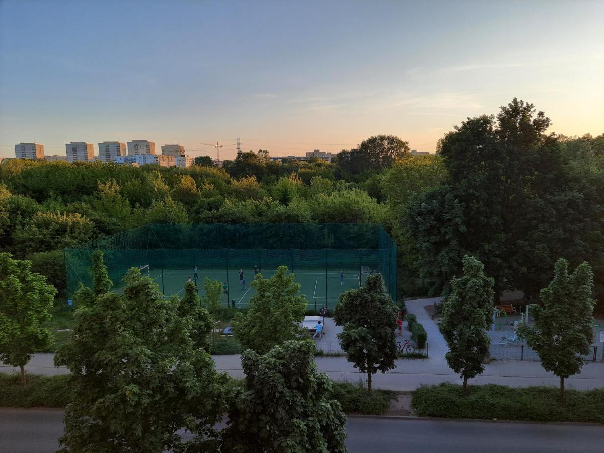 Апартаменты Sloneczny Apartament Bluszczanska Варшава Экстерьер фото