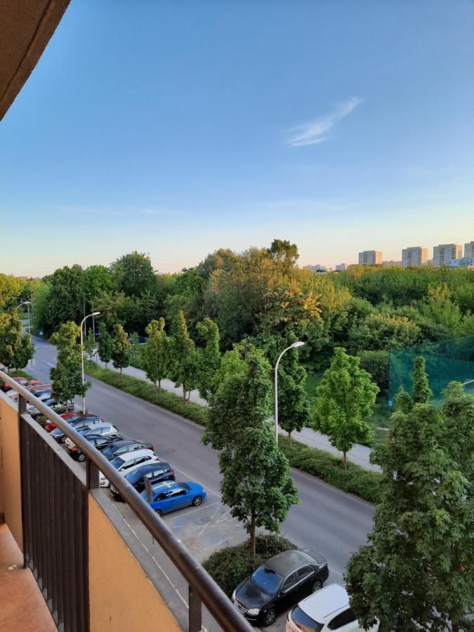 Апартаменты Sloneczny Apartament Bluszczanska Варшава Экстерьер фото