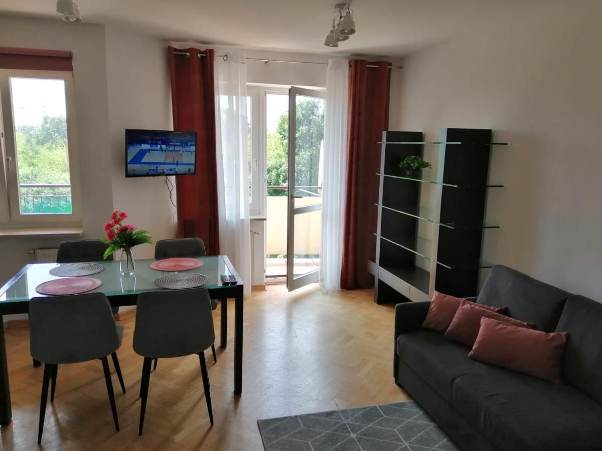 Апартаменты Sloneczny Apartament Bluszczanska Варшава Экстерьер фото