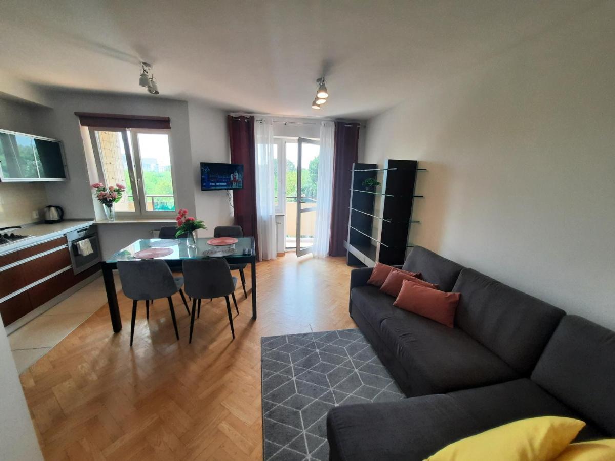 Апартаменты Sloneczny Apartament Bluszczanska Варшава Экстерьер фото